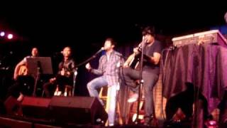 Let Love Be - Elliott Yamin @ Birchmere