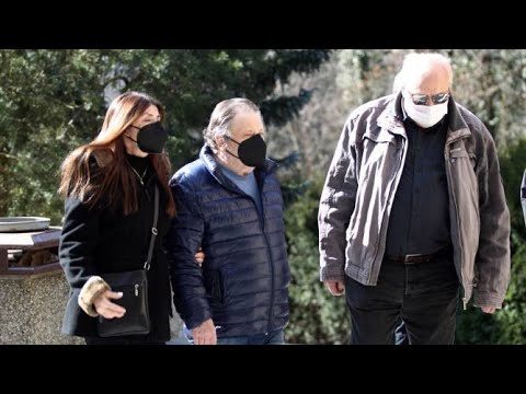 ✅  Dojemné rozloučení se skladatelem Pavlem Krejčou: Dorazil i Petr Spálený s Miluškou Voborníkovou