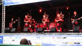 Smoke On Water/Thunderstruck/Fouth Floor By Red Hot Chilli Pipers