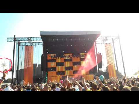 Sander Van Doorn - Somebody That I Used to Know & Koko @ Electric Zoo 2012