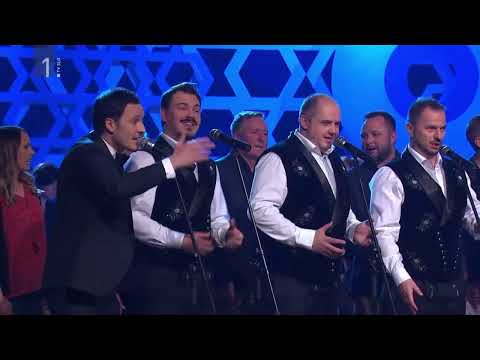 Štirje kovači, Modrijani, Koroški simfonični orkester - Čakal sem deklico ob potoku (65 let)