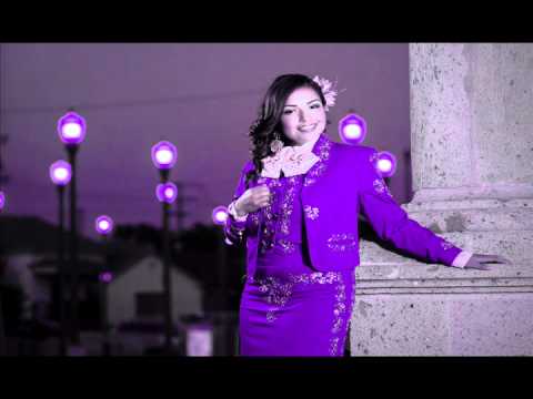 Janet Uribe Costumbres