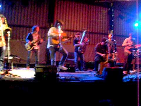 ONDA VAGA - MAMBEADO - KONEX 13/03/2011