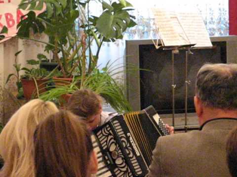 Р.Паулс, За печкою поет сверчок. Из к/ф "Долгая дорога в дюнах"