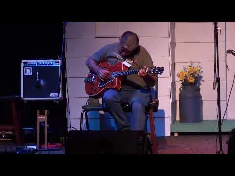 Eddie Estes 2019 National Thumbpicking Champion in the  Traditional Category