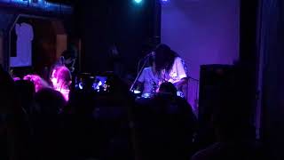 The Coathangers - Captain's Dead