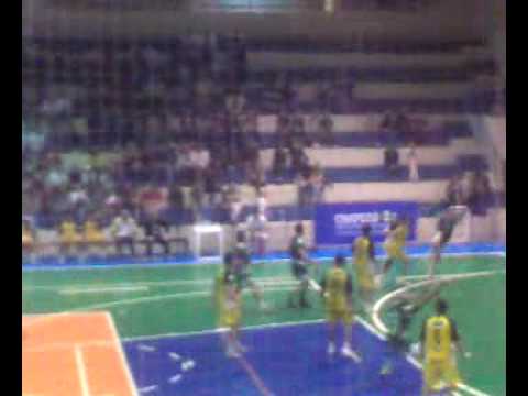 liga nacional de Handebol- Chapecó x Blumenau ( fim de jogo)