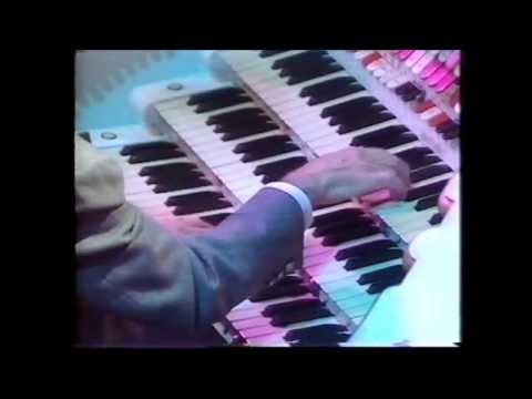 Virtuoso pianist Dick Hyman plays the Mighty Wurlitzer.