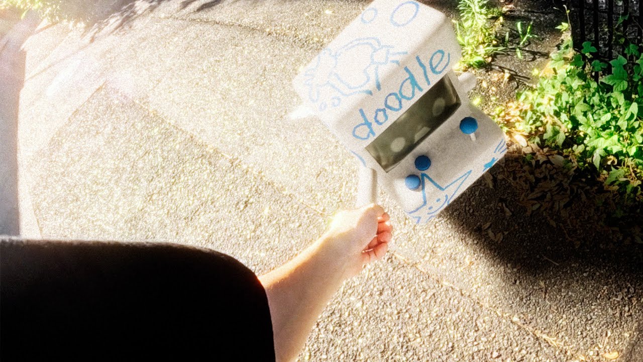 はなればなれに焼きつく炎昼 / こんにちは谷田さん - Lossy Encoding / Hello Tanitasan