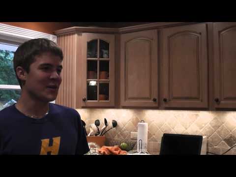 Snickers Commercial Parody - Massive