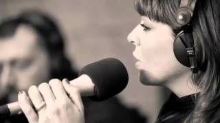 Alessandra Amoroso - "Fuoco d'artificio" (versione acustica)