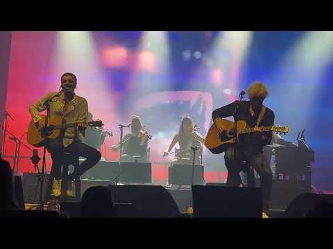 ברי סחרוף ודודו טסה - איזה יום + כלום זה לא סתם (אמפי קיסריה - 12.05.22)