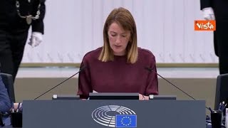 Metsola (Parlamento Ue) augura happy birthday a Kaja Kallas alla sessione plenaria del...