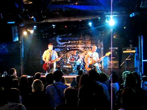 Default City - Under the Pressure (Russia's National Emergenza Final).AVI