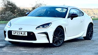 Toyota GR86 review. Pure RWD fun; or is it a bit of a let-down