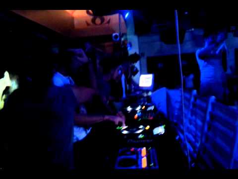 Delayers plays Downtown (Delayers Edit)