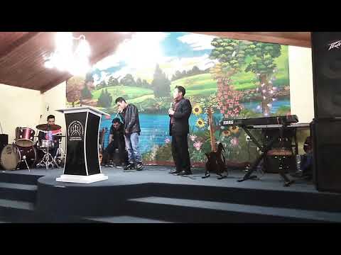 Peter G V Ft León de la Tribu.