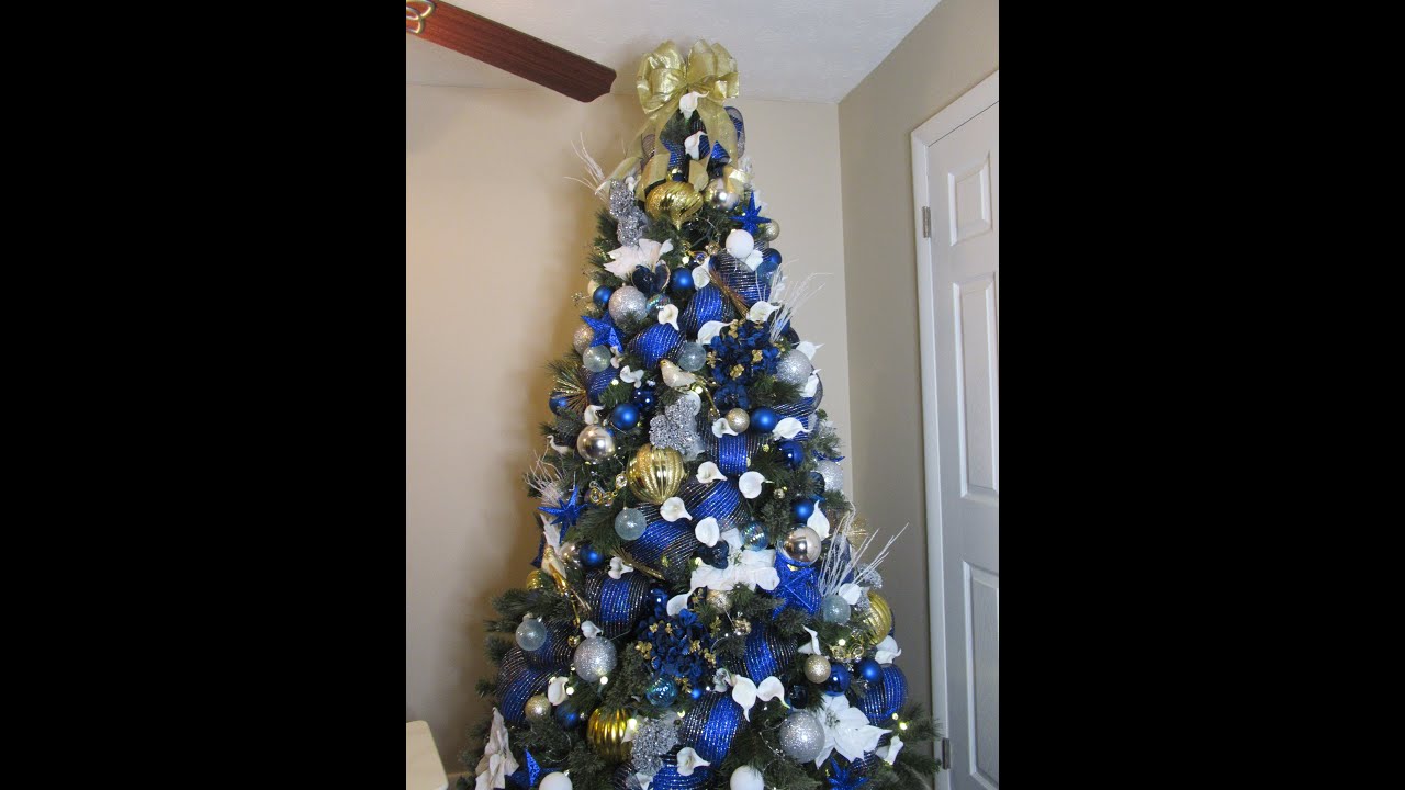 Christmas Tree Decorating | Navy Blue, White, Gold, Silver