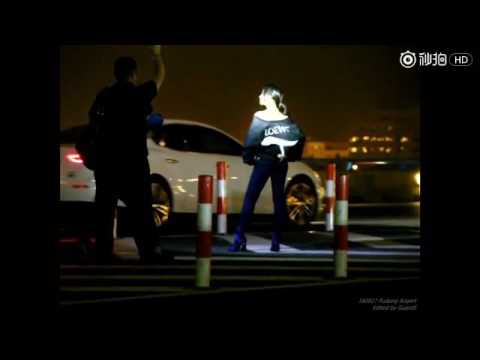 160927 Victoria - Photoshoot BTS Before Heading To Paris at Shanghai Airport