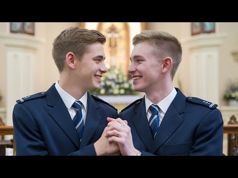 Top 5 Hallmark Christmas Gay Movies| LGBTQ+ Movies On Hallmark Channel