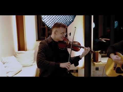 Ghost  - Julian Pfoertner (Live & Acoustic)