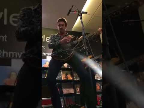 Miles Kane - The Wrong Side of Life (2018.08.15 @ HMV Glasgow, UK)