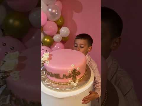 Cake Chaos Mom's Discovery #funny #shortsviral #funnyvideos #funnyvideos #shortsvideo #shorts #short