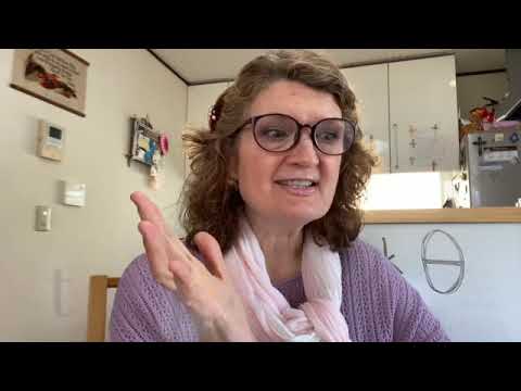 1)  Pronunciation of the th sound, as in "think."  「think」のように th音 の発音。American accent.  日本語字幕を含む