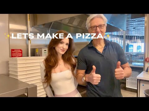 Let’s make a pizza!!