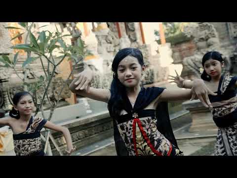 Lestari Desaku | Gek Kanya