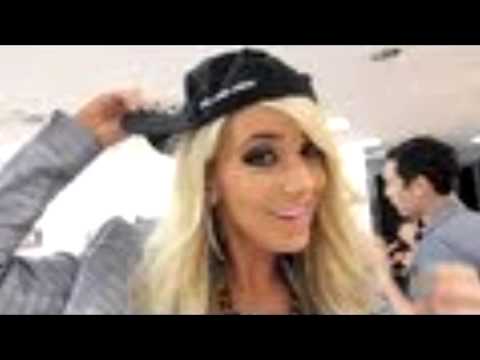 Internet Icon with JennaMarbles, Smosh and Pewdiepie!