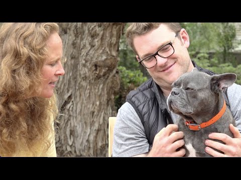 Laura Stinchfield The Pet Psychic ® talks with Monty the French Bulldog on Animal Zone S6 E8