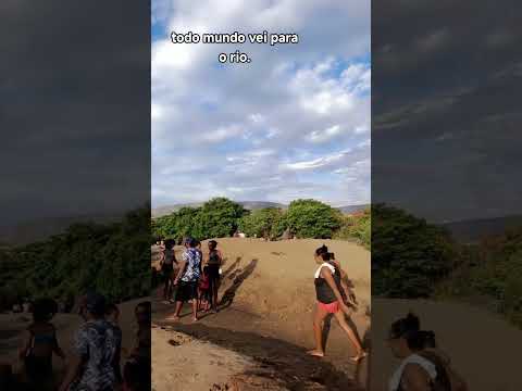 todos vieram se refrescarem aqui no rio de coronel murta