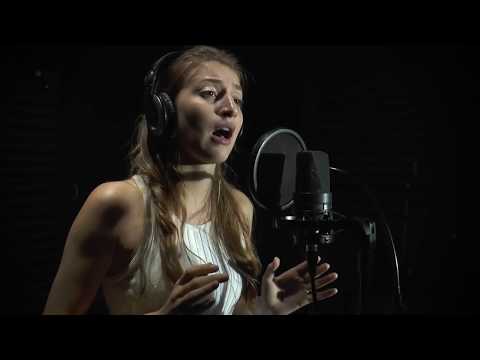 Memoria del viento (Franco Luciani/Alejandro Szwarcman) Victoria Birchner