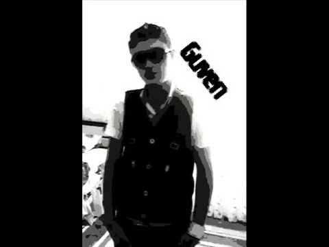 Alex Ft Güven On Es à Anvers