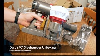 Dyson V7 Staubsauger Unboxing