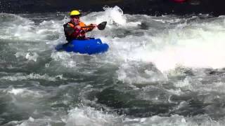 preview picture of video 'Barking Dog Rapid, South Fork American River'