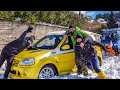 ΚΟΛΛΗΣΑΜΕ ΣΤΑ ΧΙΟΝΙΑ! | TechItSerious Vlog