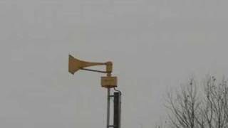 preview picture of video 'Redford, MI Jaycee Park Thunderbolt 1000 Tornado Siren Test January 5th, 2008'