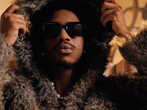 LOGAN JOE - PARIS  (Official Video)