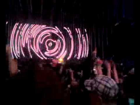 Sven Väth plays Kaiserdisco - "Chinese Junk" (Original Mix) @ TIMEWARP Mannheim (DE) 02.04.2011