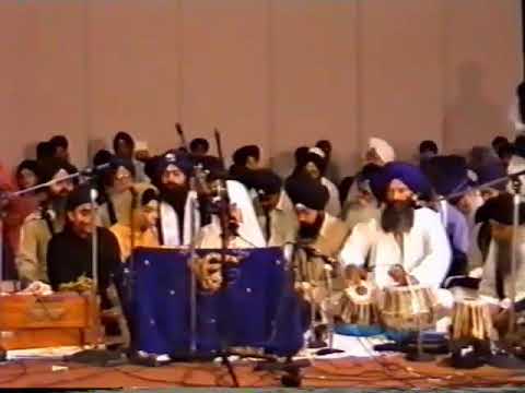Bibi Talwinder Kaur Ji   Toronto Smagam 2001