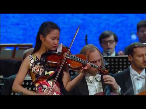 Sayaka Shoji plays Mendelssohn : Violin Concerto in E minor, Op.64