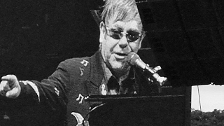 Elton John : Monkey Suit (2011) LIVE