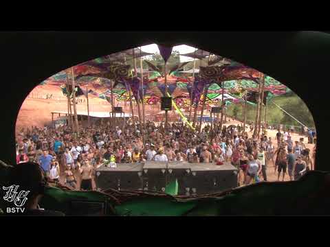 Dee Jay  Dal Pont @ Mundo de Oz 10 anos - like BSTV