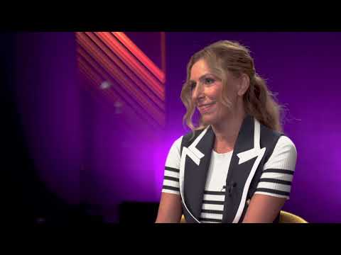 Miklósa Erika az M5 kulturális csatorna Intermezzo műsorának új műsorvezetője