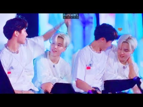 [Fancam by HopeMin's World] 190407 J-Hope & Jimin hugged/eye contact moments in Bangkok LYS concert