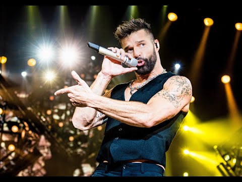 Ricky Martin - Livin' La Vida Loca & The Cup of Life I Trilogy Tour 2023 Toronto - Grand Finale