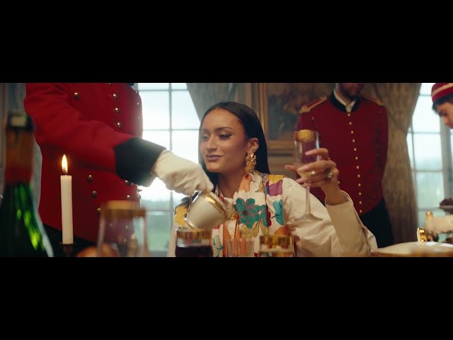 C'est Carre Le S von Naps ((jetzt ansehen))