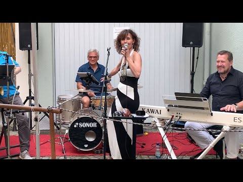 „C'est Si Bon“, Loungecats feat. Gunter Czisch, Schwörmontag 2020 in Ulm.